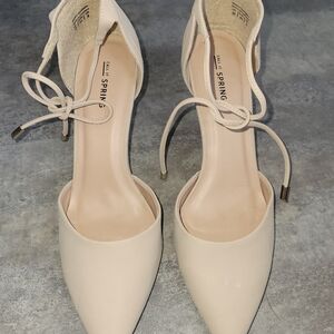 Call It Spring Women's Beige Heels